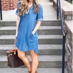 Short-sleeved comfy denim dress